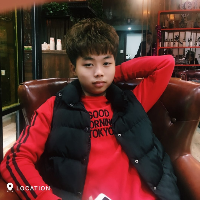 阳光男孩的第一张照片--淮安相亲服务中心