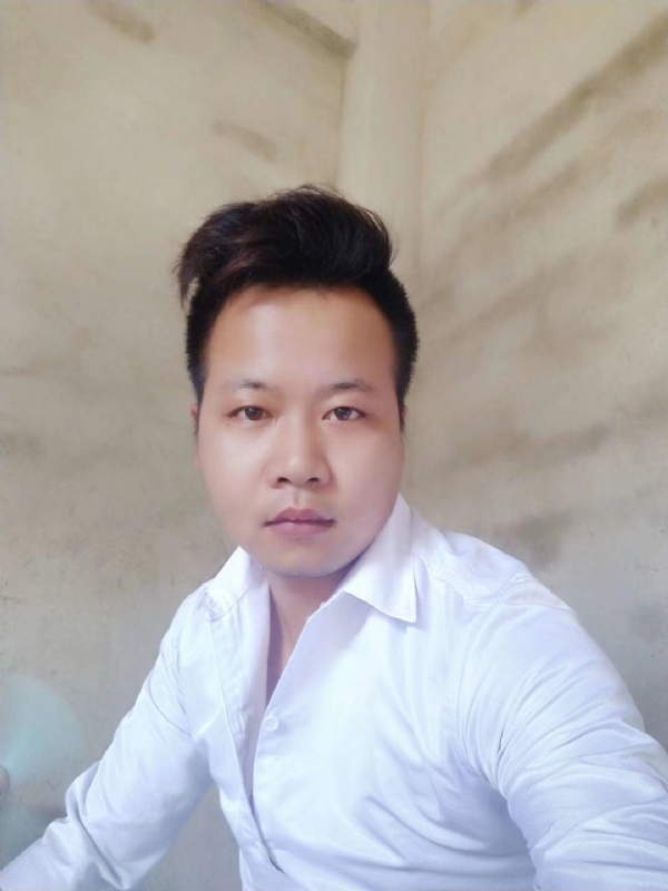 寻觅爱情的第一张照片--淮安相亲服务中心