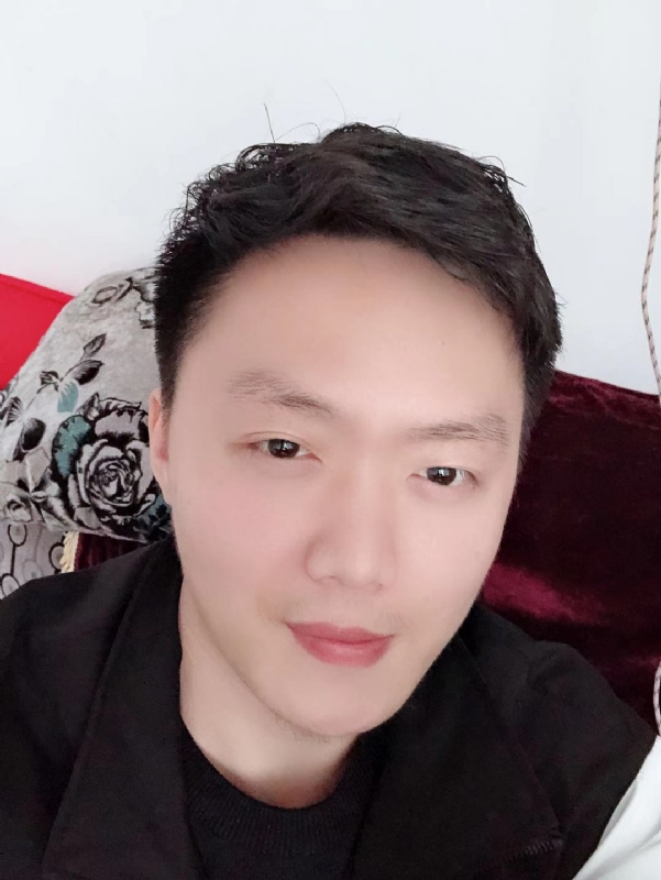 执迷的鲸鱼的第一张照片--淮安相亲服务中心