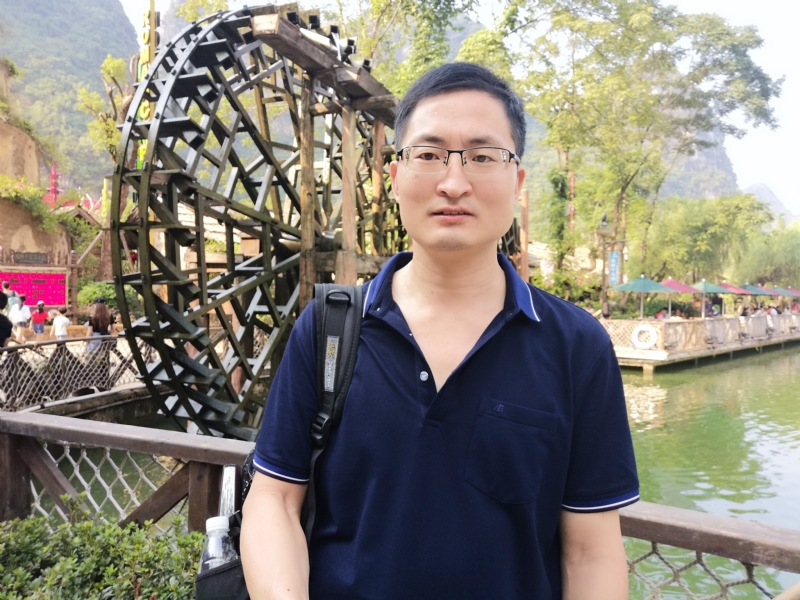 一笑而过的第一张照片--淮安相亲服务中心