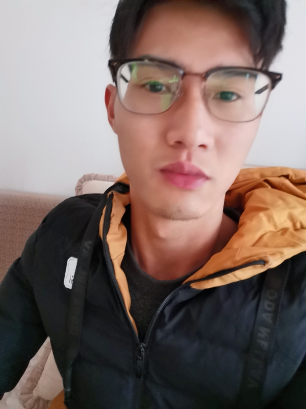 信念坚定始终如一的第一张照片--淮安相亲服务中心