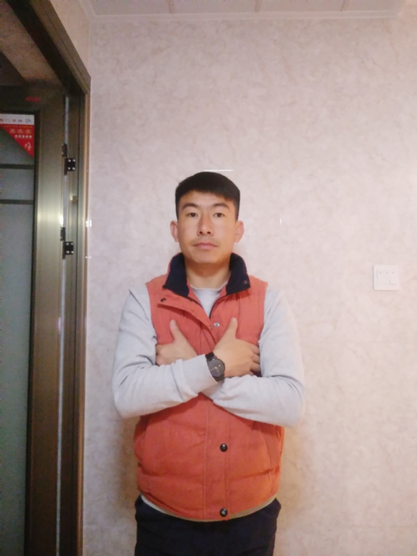石林小伙的第一张照片--淮安相亲服务中心