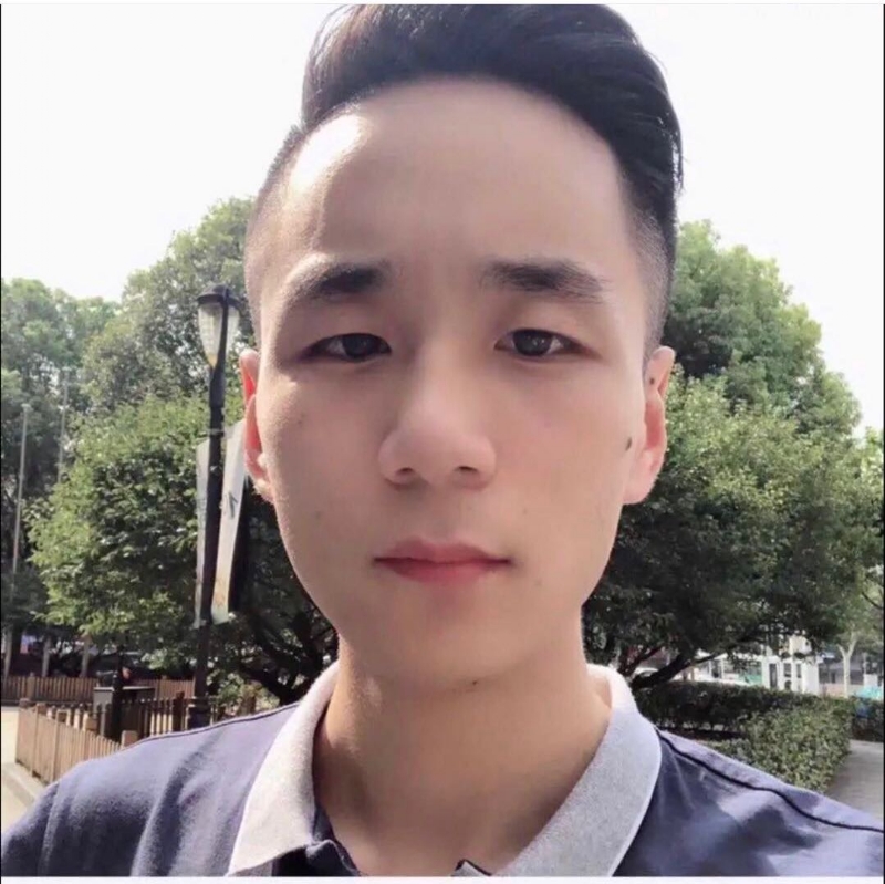 期待八月的雨的第一张照片--淮安相亲服务中心