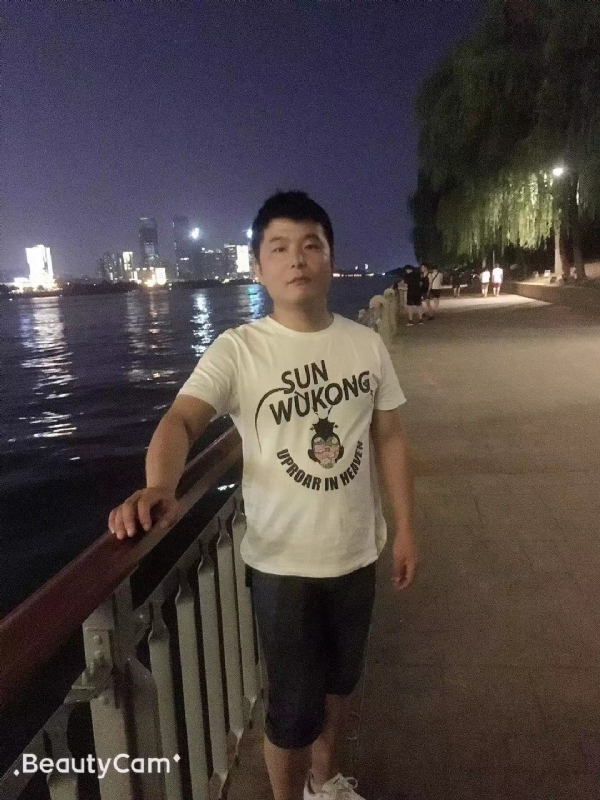 古月的第一张照片--淮安相亲服务中心