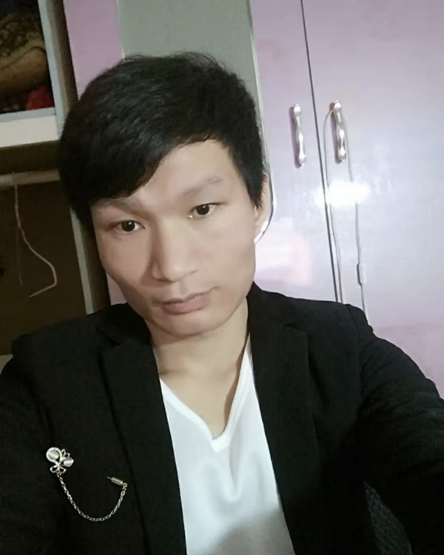 季绍伟的第二张照片--淮安相亲服务中心