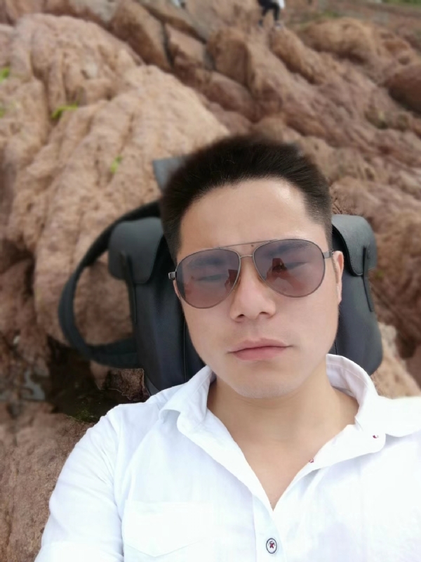 易听的第二张照片--淮安相亲服务中心