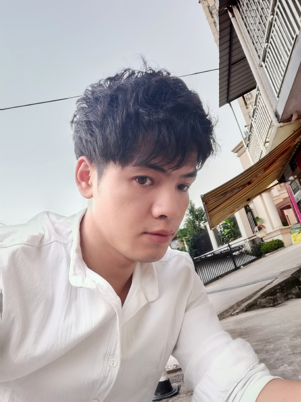 幕后老板的第一张照片--淮安相亲服务中心