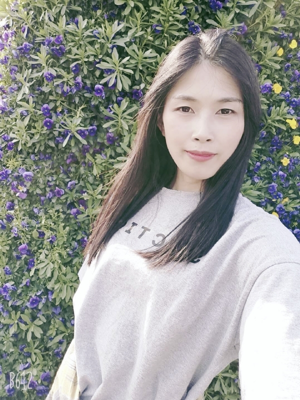妍妍的第一张照片--淮安相亲服务中心