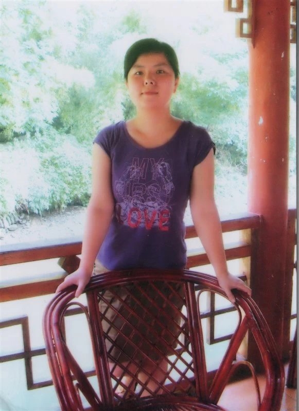 小家碧玉19的第一张照片--淮安相亲服务中心