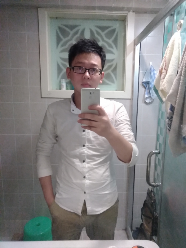 花谢魂伤的第三张照片--淮安相亲服务中心
