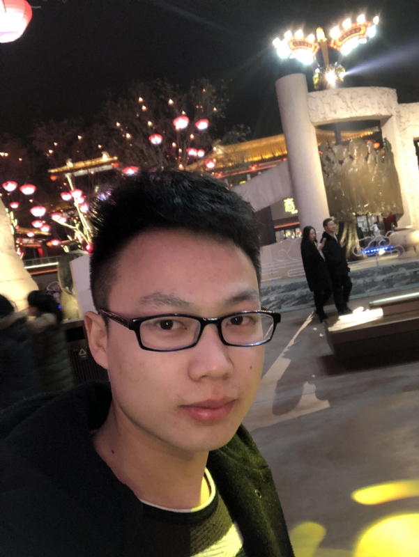 吃葡萄不吐葡萄皮的第二张照片--淮安相亲服务中心