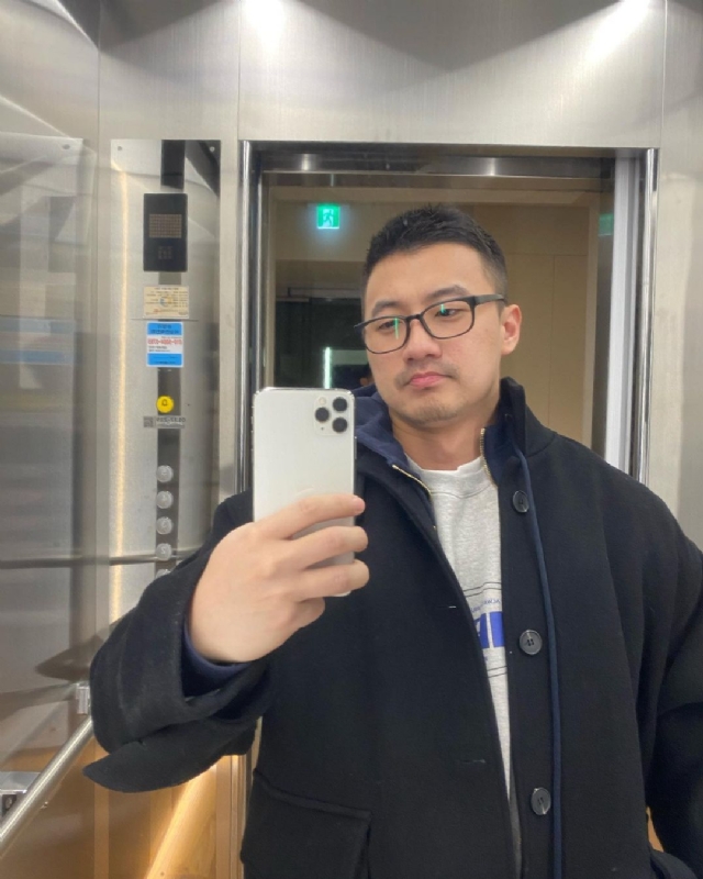 马甲线的第一张照片--淮安相亲服务中心