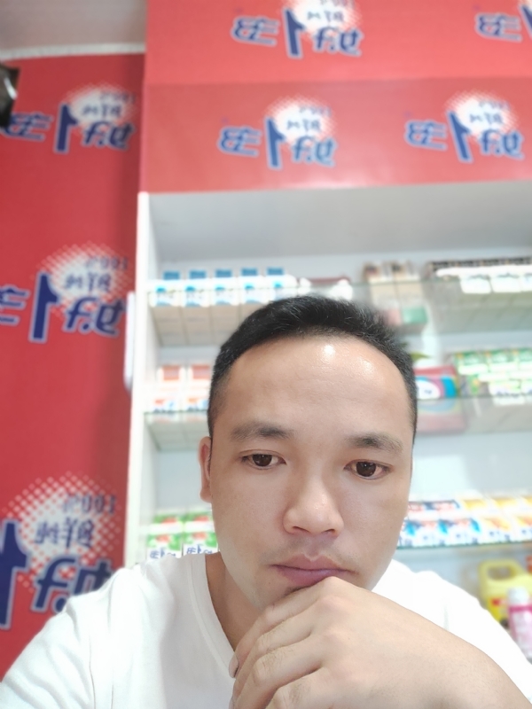 小老弟的第一张照片--淮安相亲服务中心