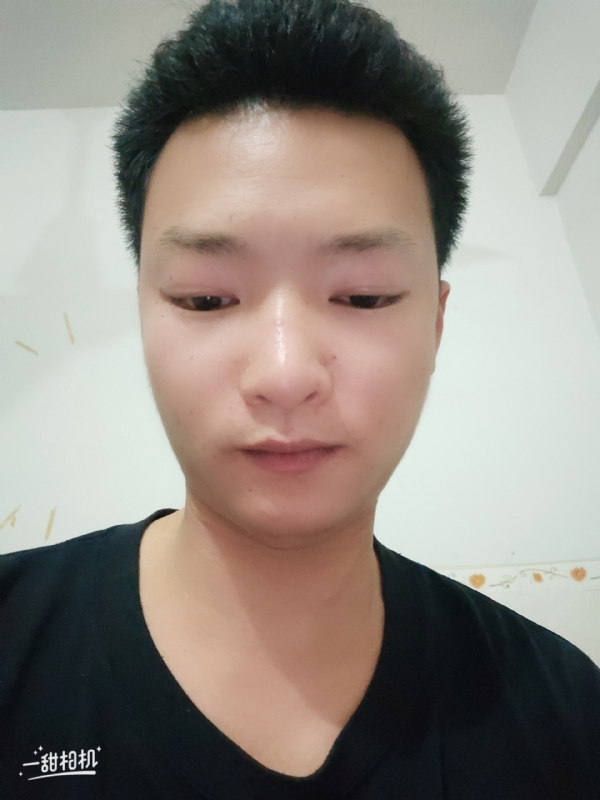 孤狼的第二张照片--淮安相亲服务中心