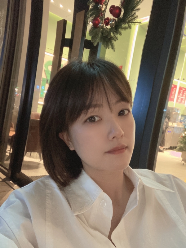 笑笑girl的第一张照片--淮安相亲服务中心