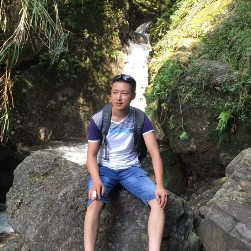 人杰地也灵的第一张照片--淮安相亲服务中心
