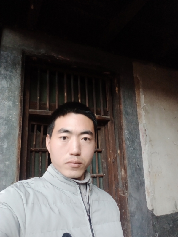 嫁与娶的第一张照片--淮安相亲服务中心