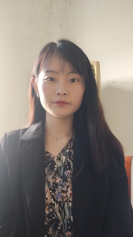啾啾儿的第一张照片--淮安相亲服务中心