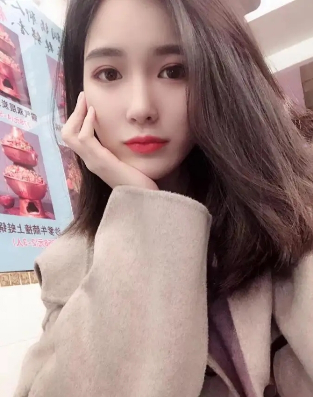 谢玲的第一张照片--淮安相亲服务中心