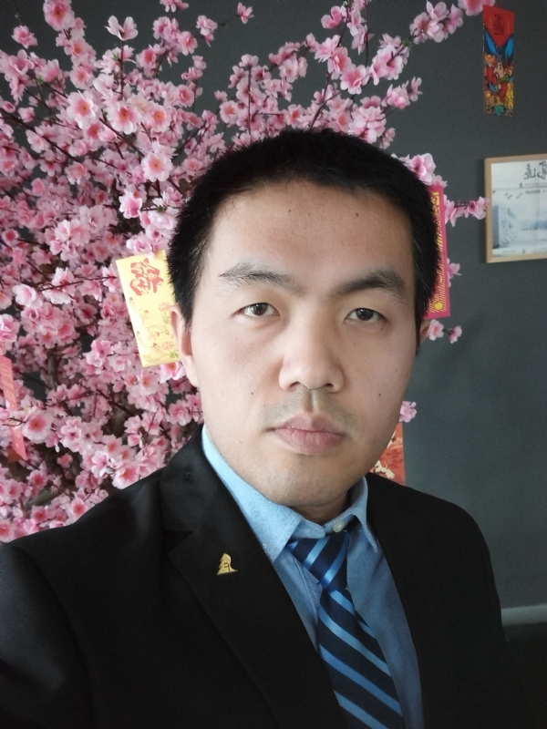 我就是个翻译的第一张照片--淮安相亲服务中心
