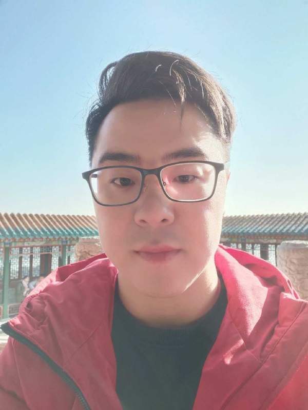 不爱吃竹子的小熊的第一张照片--淮安相亲服务中心