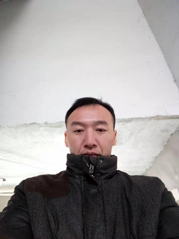 孤狼的第三张照片--淮安相亲服务中心