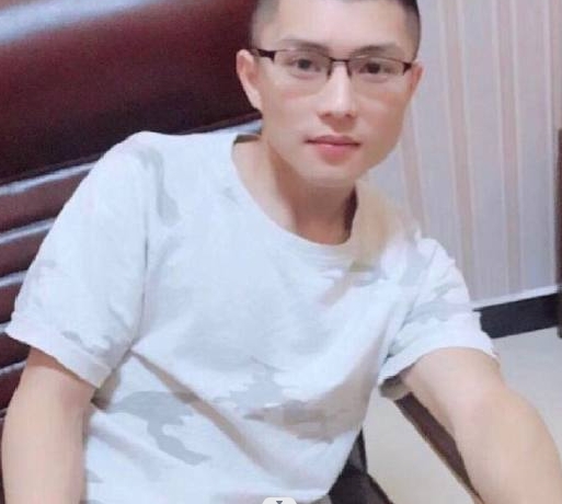 辉辉辉的第二张照片--淮安相亲服务中心