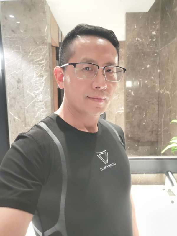 燕青的第一张照片--淮安相亲服务中心