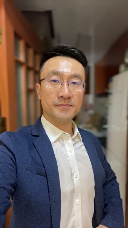 笑看人生的第一张照片--淮安相亲服务中心