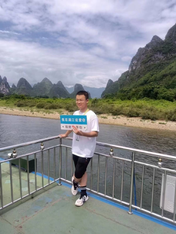 决胜时刻的第一张照片--淮安相亲服务中心