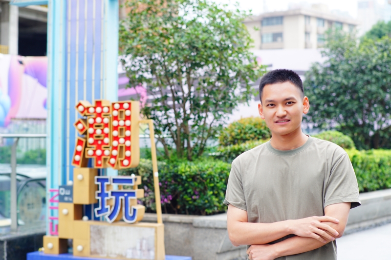 陌上烟雨的第一张照片--淮安相亲服务中心