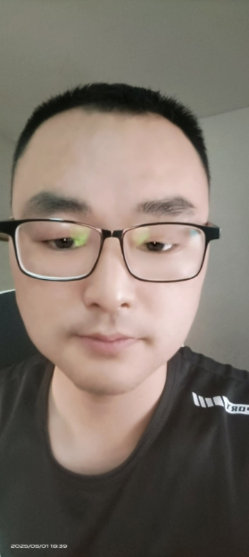 潮湿的心的第一张照片--淮安相亲服务中心