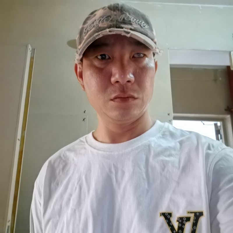 小心做人的第一张照片--淮安相亲服务中心