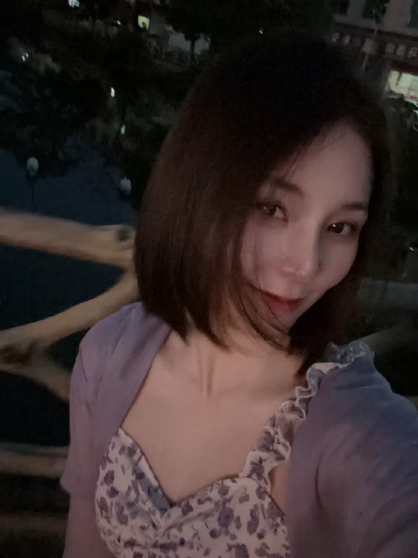 小小的第三张照片--淮安相亲服务中心