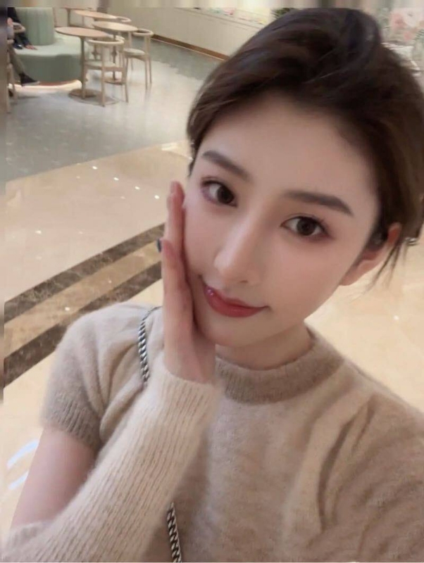 夏不夏的第一张照片--淮安相亲服务中心