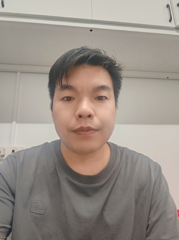 老张的第一张照片--淮安相亲服务中心