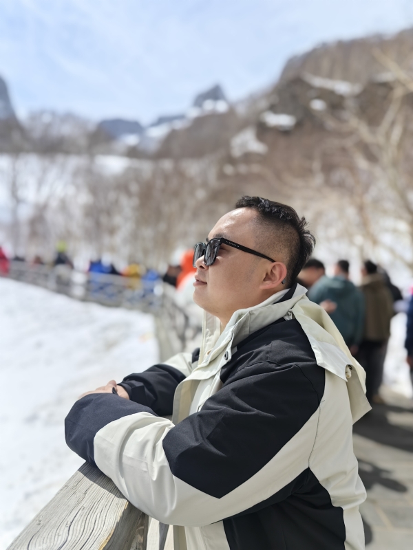 小龙的第一张照片--淮安相亲服务中心