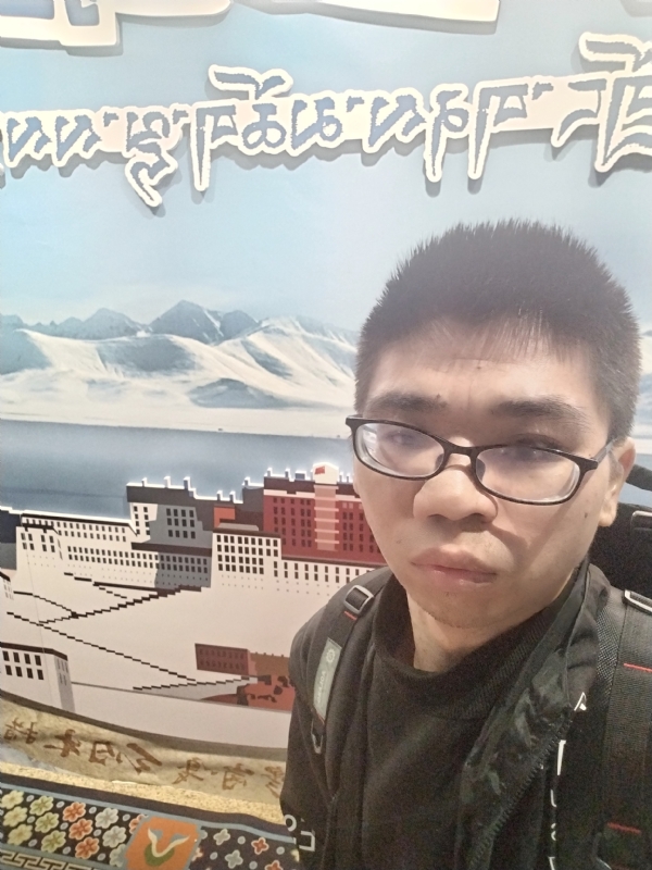 寻找幸福的第一张照片--淮安相亲服务中心