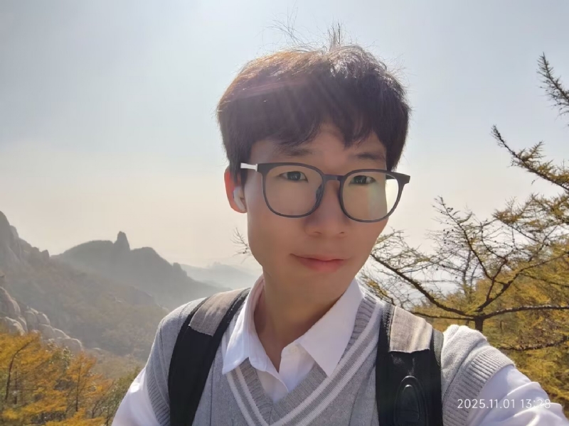 静檀的第三张照片--淮安相亲服务中心