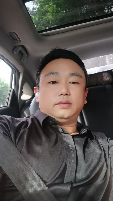 老烽的第一张照片--淮安相亲服务中心