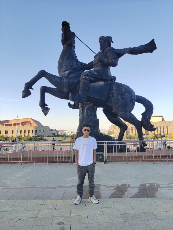 小白的第一张照片--淮安相亲服务中心