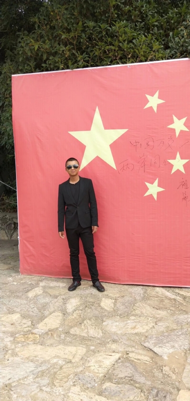 奔腾的小乌鸦的第一张照片--淮安相亲服务中心