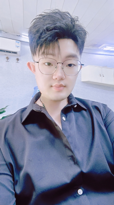 赵财进宝的第二张照片--淮安相亲服务中心