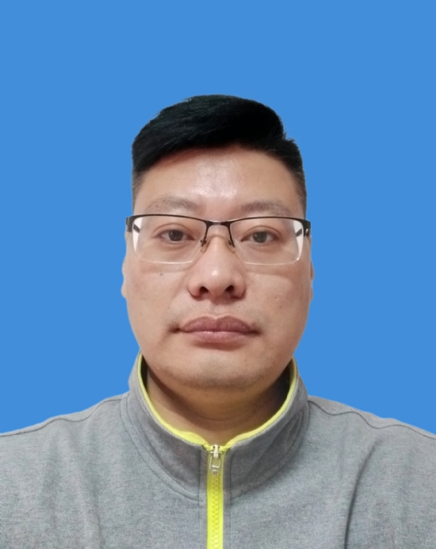 青丝已成雪的第二张照片--淮安相亲服务中心