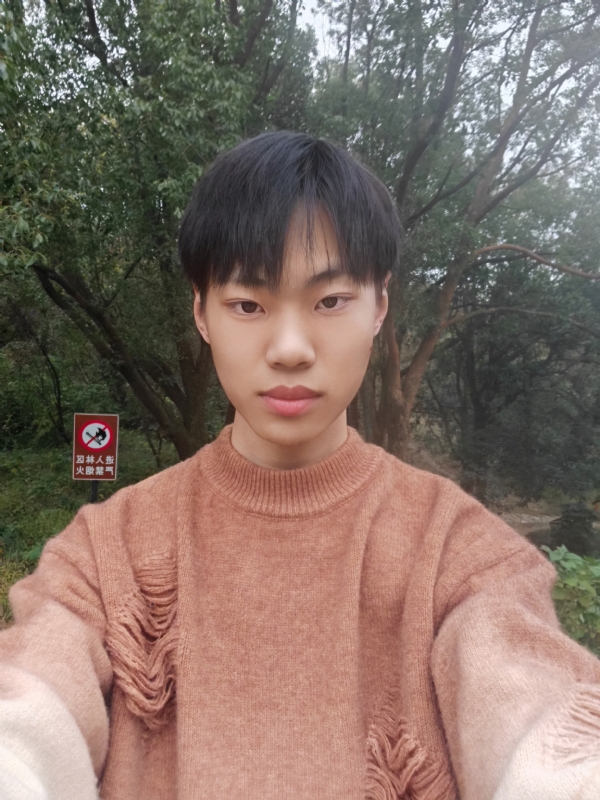 祤辰的第一张照片--淮安相亲服务中心