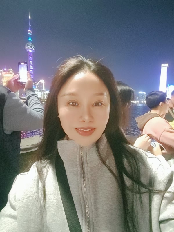 宁倩的第二张照片--淮安相亲服务中心