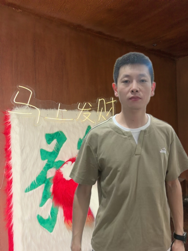 寻光的第一张照片--淮安相亲服务中心